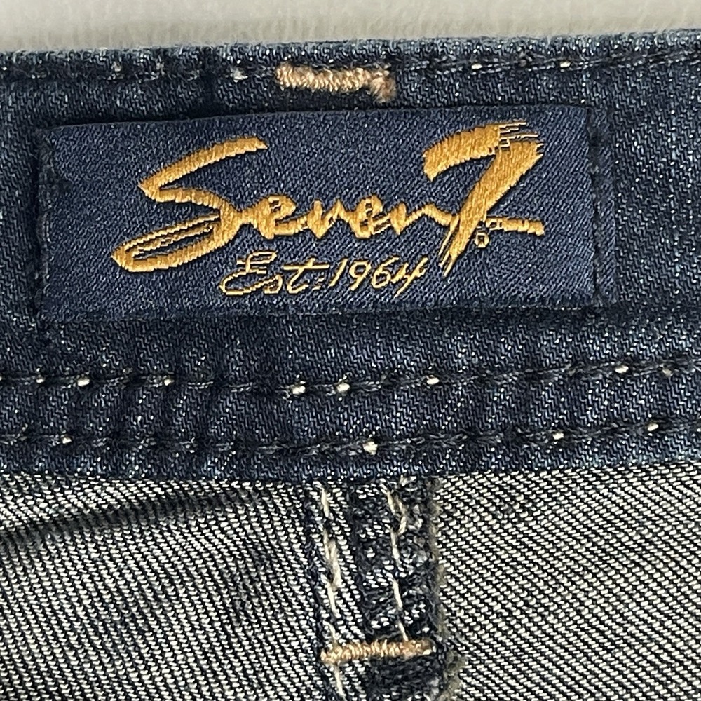 Seven7 Jean Shorts Size 12 Dark Denim Mid Length Embellished Pocket Casual - Picture 5 of 11